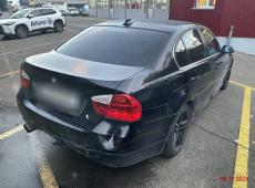 BMW 330xi, 258 PS